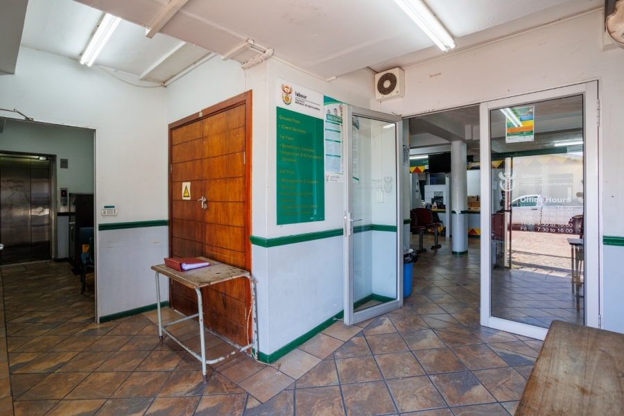 To Let commercial Property for Rent in George South Western Cape